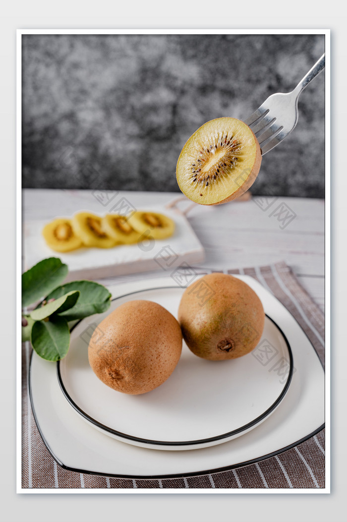 新鲜奇异果猕猴桃水果食品摄影图