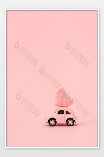 情人节爱心小汽车粉色主题背景图片