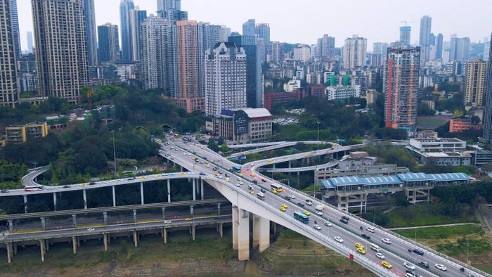 4K航拍桥梁建筑公路重庆地标重庆黄花园立