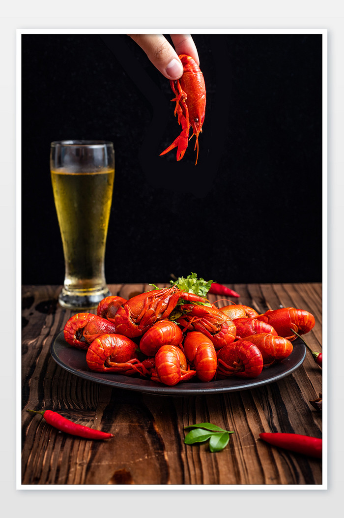 夏天的美食美味麻辣小龙虾摄影图片