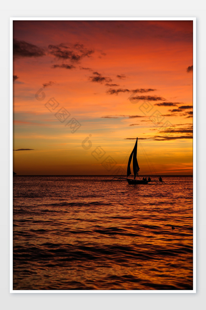 菲律宾长滩日落帆船图片图片