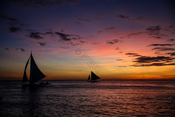 菲律宾长滩著名日落帆船图片