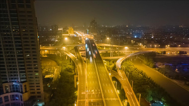 4k地标城市高架桥马路车流灯光远景夜景