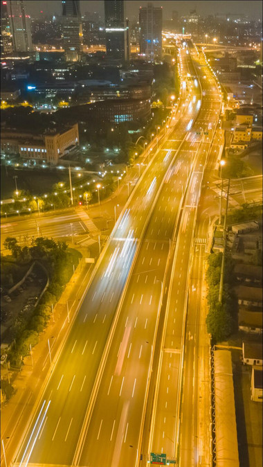 4k城市道路夜景车流灯光航拍延时摄影