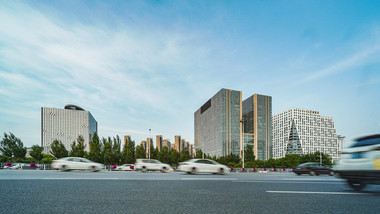 交通大气沈阳青年南大街车流城市交通延时