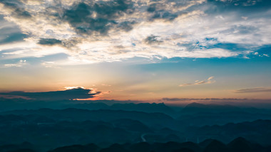 自然大气晴朗天空夕阳云彩延时