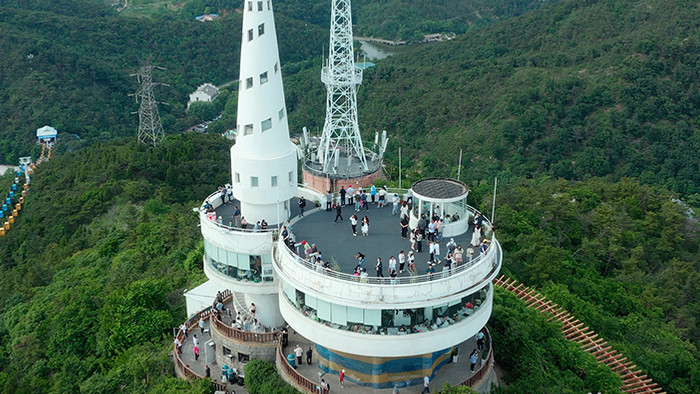 城市风景简约大连莲花山旅游观景台航拍