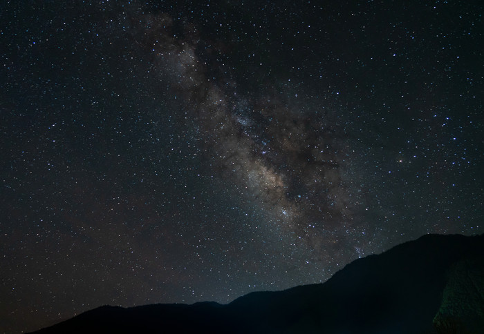自然风景云南泸沽湖星空银河摄影图片