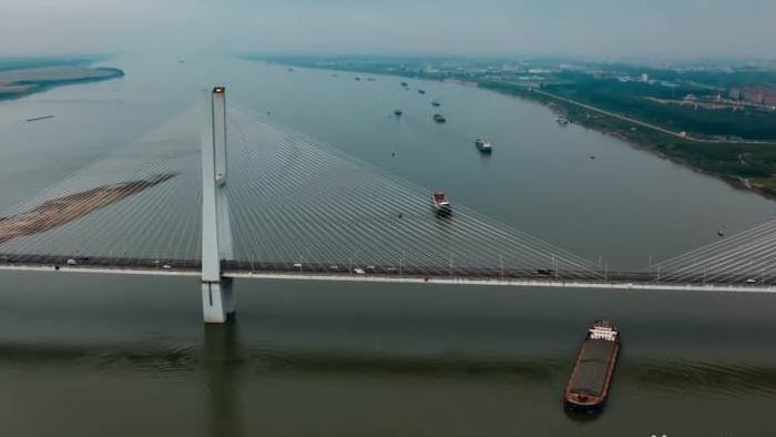 城市湖北荆州长江大桥航拍延时实拍视频