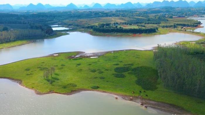 震撼贵州饮水源红枫湖自然景观4K航拍