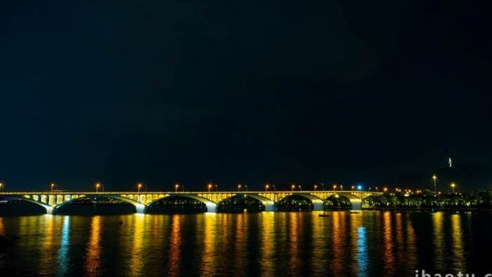 城市夜景湖南长沙橘子洲大桥夜景地标延时摄