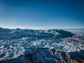 雪季的甘肃张掖平山湖大峡谷山