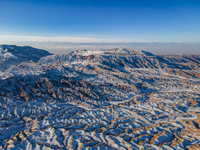 雪后的甘肃张掖平山湖大峡谷