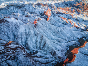 冬季雪后的甘肃张掖平山湖大峡谷