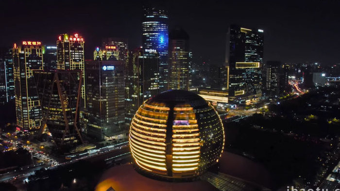 城市地标夜景杭州洲际酒店城市阳台4K航拍