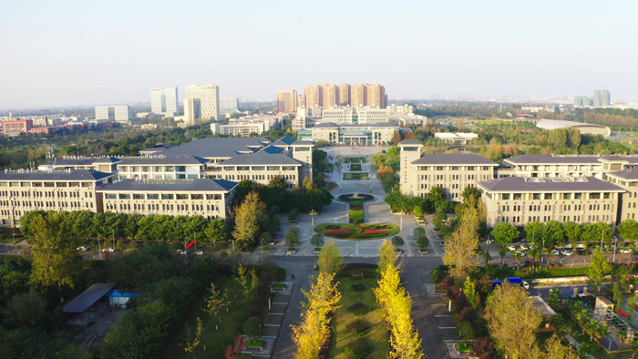 成都医学院 校园风景图片