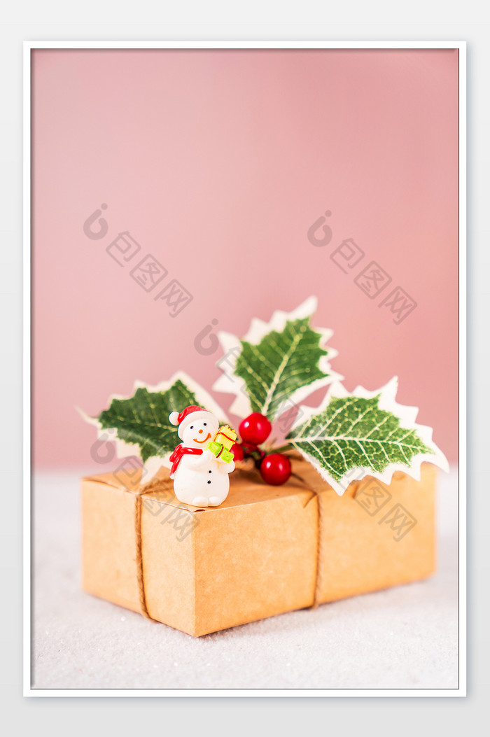 粉色圣诞节圣诞礼物盒子摆拍摄影图图片图片