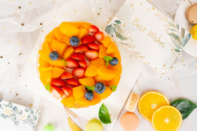 芒果草莓蛋糕甜品