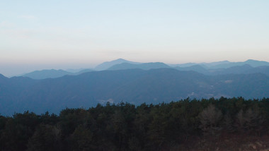 山峰安吉龙王山日出航拍