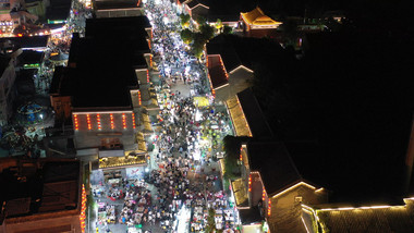 城市大气城市酒吧街夜景航拍