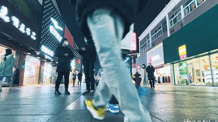 户外延时夜景街道人流