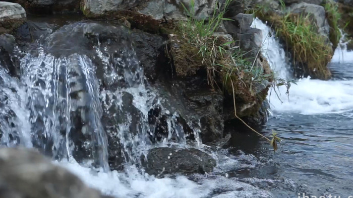 自然风景山水山泉水小瀑布石头自然景观实拍