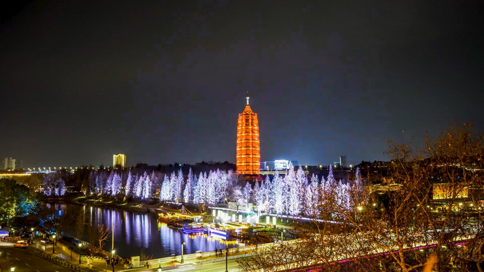 城市夜景南京地標大報恩寺夜景8k延時