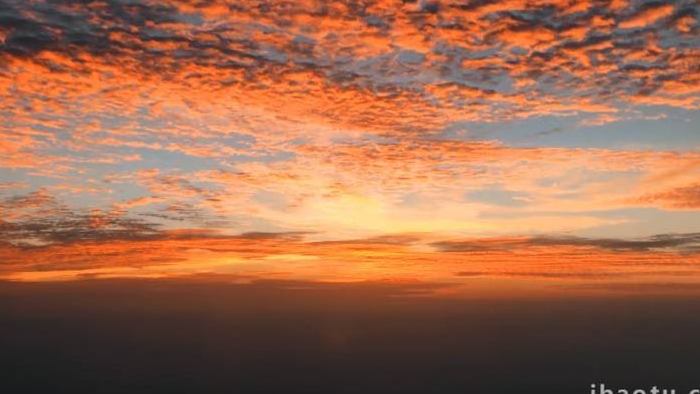 自然风景飞机第一视角清晨火烧云实拍