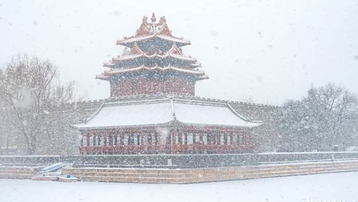 震撼北京地标故宫角楼大雪纷飞8K延时