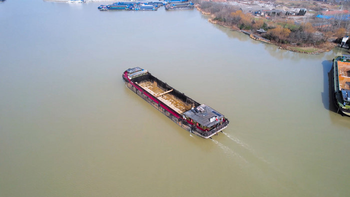 交通工具京杭大运河水路运输轮船航行4k