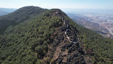 航拍4K自然森林山脉风景视频