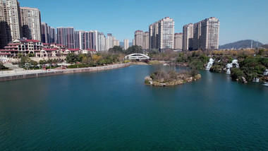 大气城市公园晴天唯美湖水风景