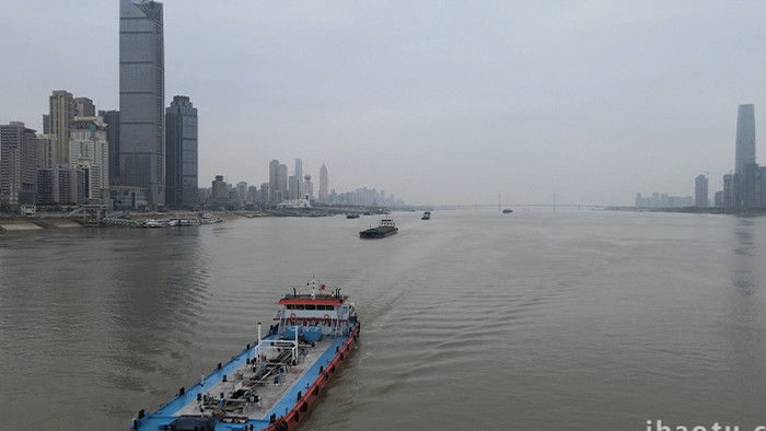 交通运输长江货运轮船运航拍视频