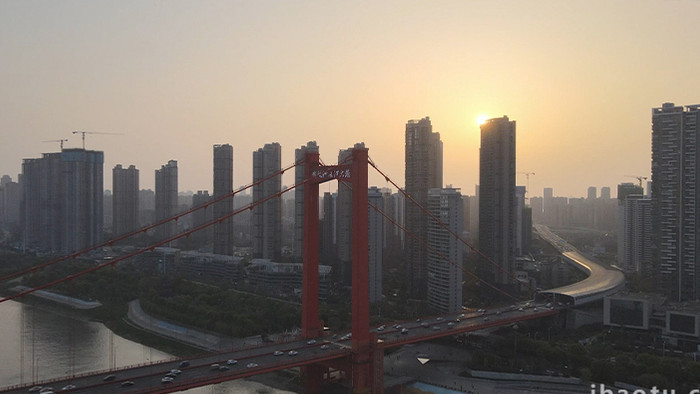 交通运输武汉鹦鹉洲长江大桥航拍视频