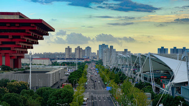 上海城市道路车流蓝天白云延时摄影8k