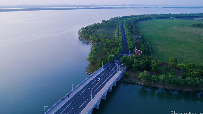 大气绝美阳澄湖半岛环湖大道风景航拍视频