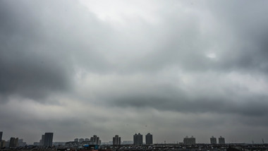 特殊天气乌云密布台风暴风雨雨季4K延时