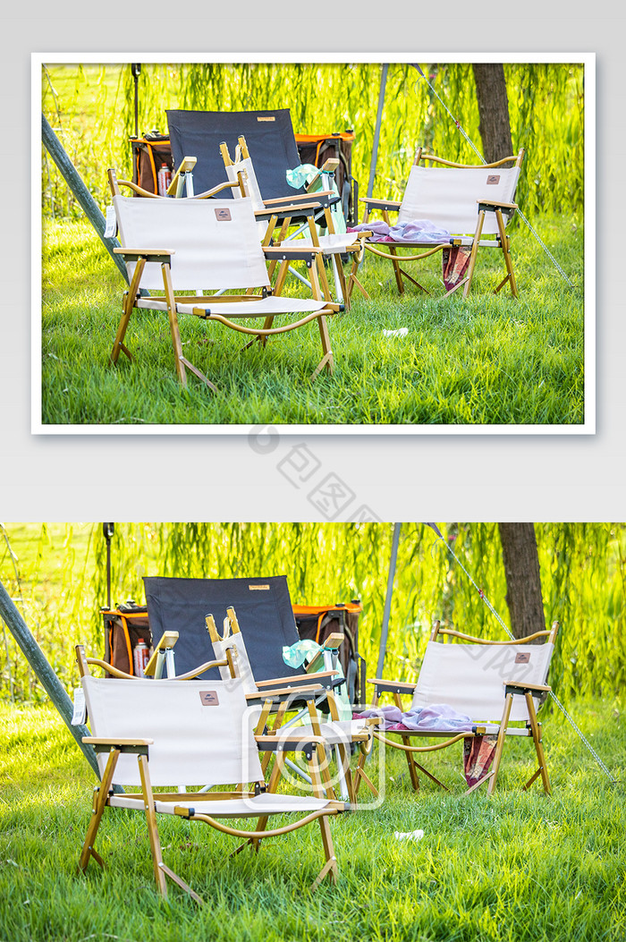 夏天露营户外桌椅与草地的摄影图片图片