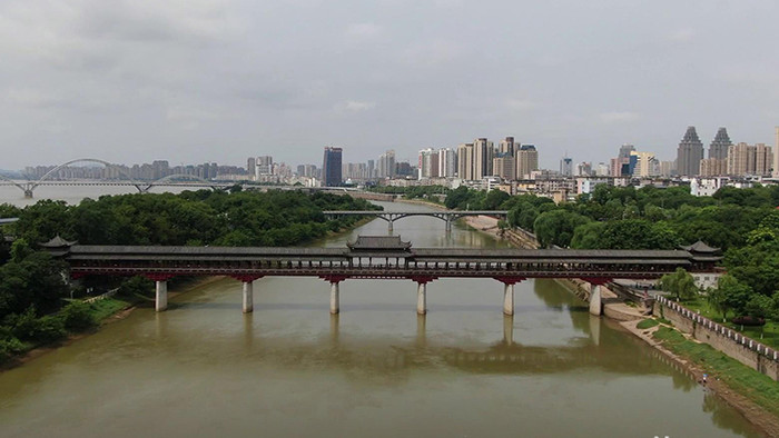 震撼江西吉安地标风雨桥航拍视频