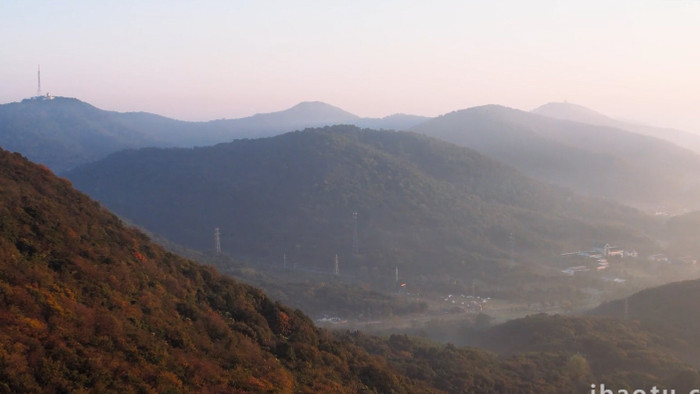 自然风光巍峨大山晨雾4K航拍