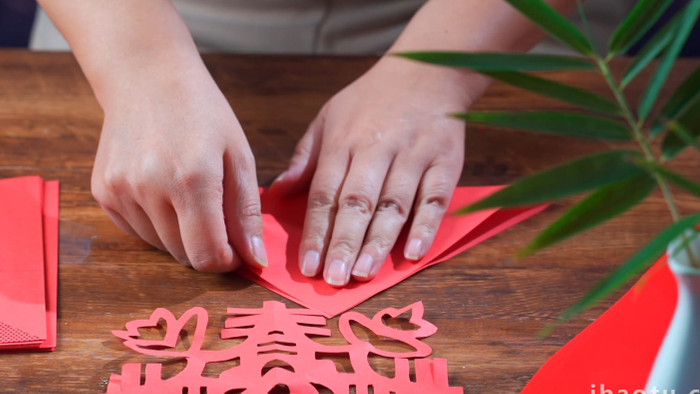 中国风剪纸民俗手工实拍视频