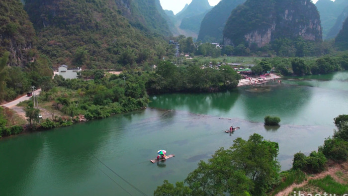 自然旅游桂林遇龙河竹筏漂流航拍