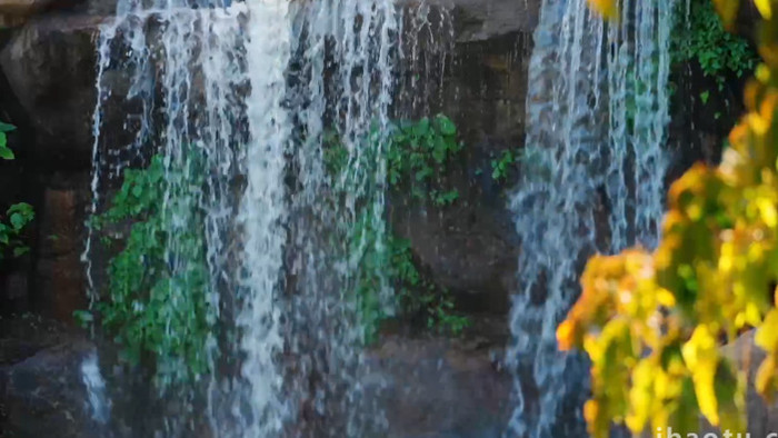 秋天白马涧瀑布实拍视频1080P