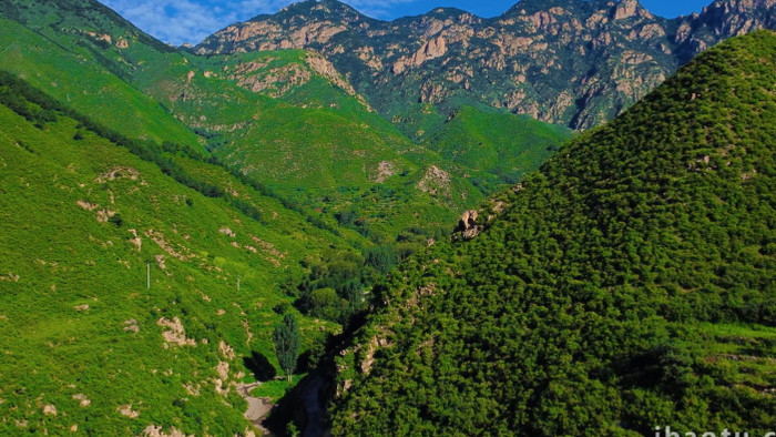 自然风景区山峦航拍村落山体