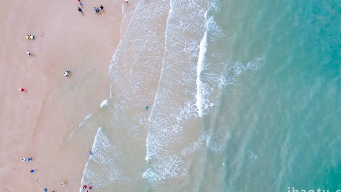 海边海滩浪花沙滩温暖治愈4K