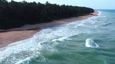 自然震撼大海海浪沙滩风光航拍