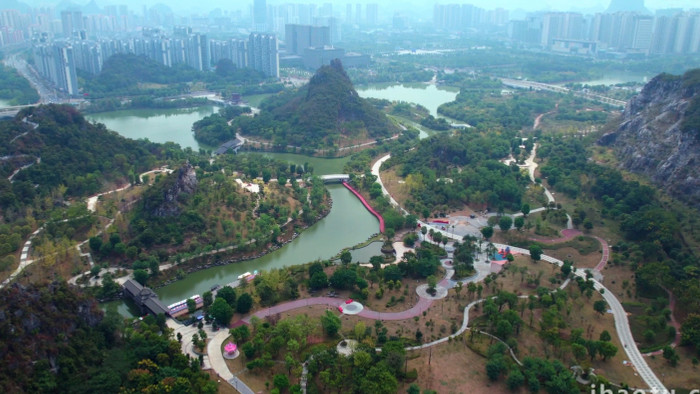 城市大气桂林山水公园风景航拍