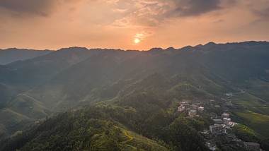 自然震撼山间夕阳日落航拍延时