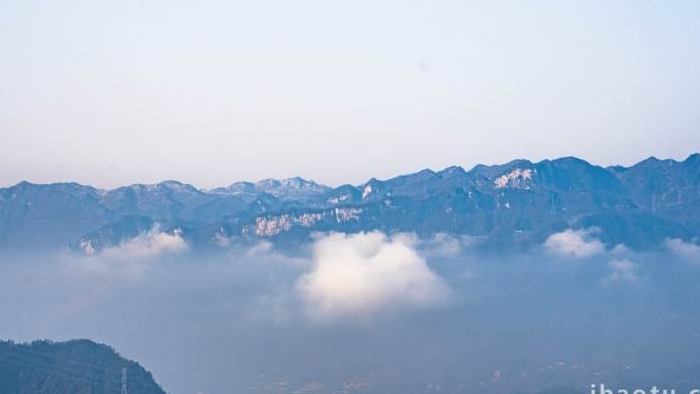 自然风光高大山峰地貌风光云海