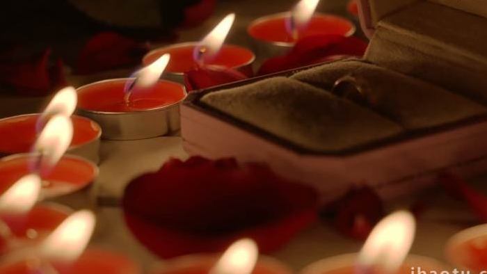 浪漫仪式感蜡烛戒指红玫瑰实拍